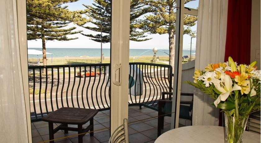 Beachfront Motel Napier Rum bild