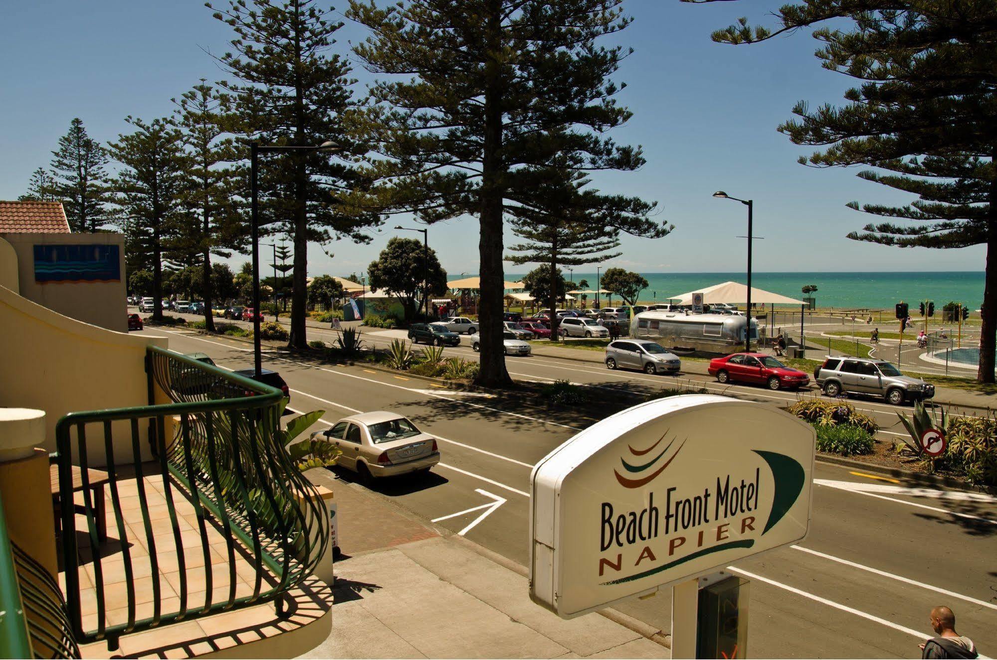 Beachfront Motel Napier Exteriör bild