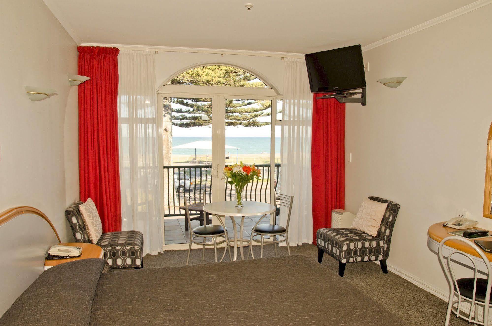 Beachfront Motel Napier Exteriör bild